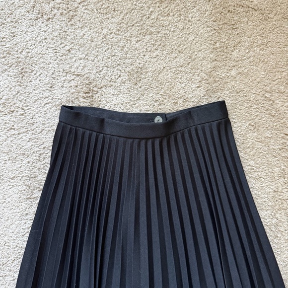 VTG ~ 1970s ~ Miss Shaheen ~ Black Accordion Pleat Maxi Skirt ~ Classic ~ Size 6 - Picture 3 of 4